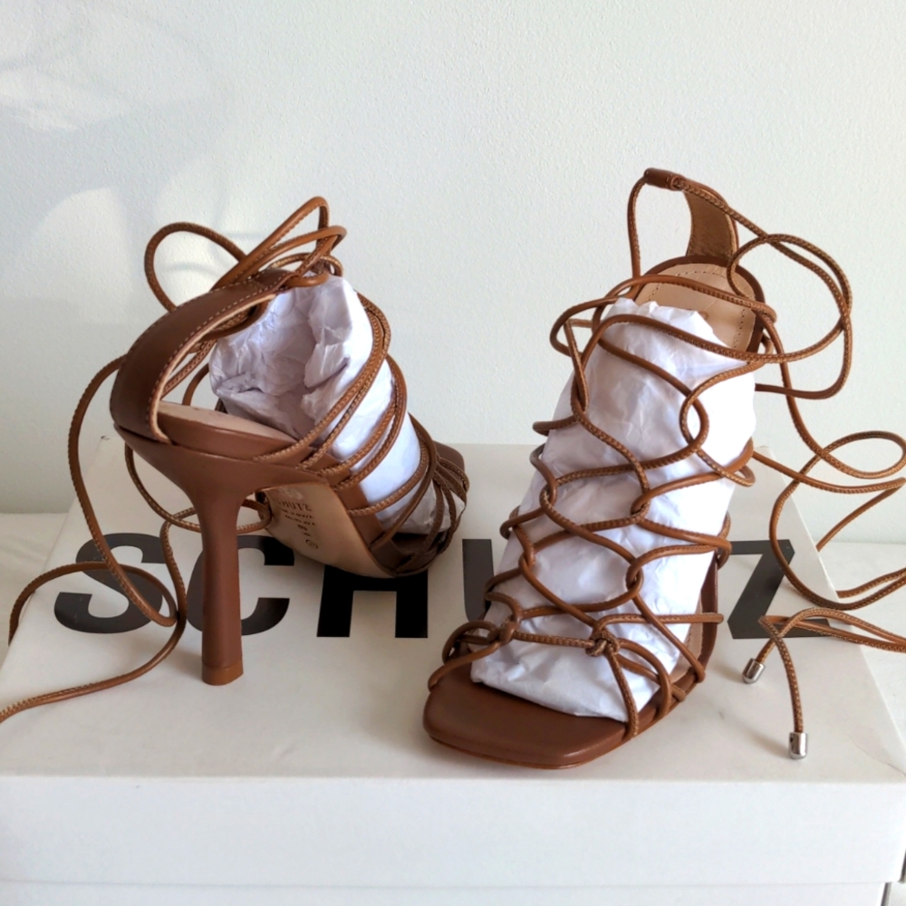 Schultz Heyde NWT Leather Laced Heel